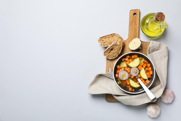 talerz z domowym posiłkiem